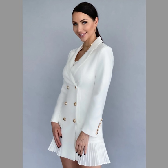 NEW! White Blazer Dress Pleated Skirt Details - Picture 3 of 7